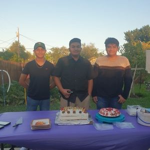 Meet your Posher, Eli